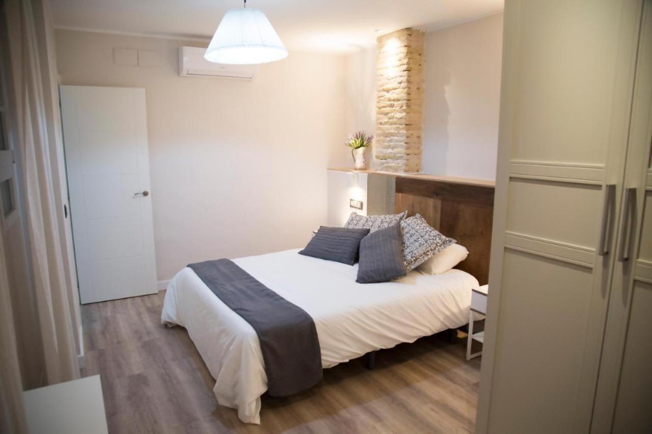 Apartamenticos Studio 39 Zaragoza Dış mekan fotoğraf