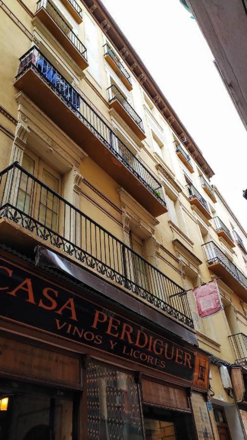 Apartamenticos Studio 39 Zaragoza Dış mekan fotoğraf